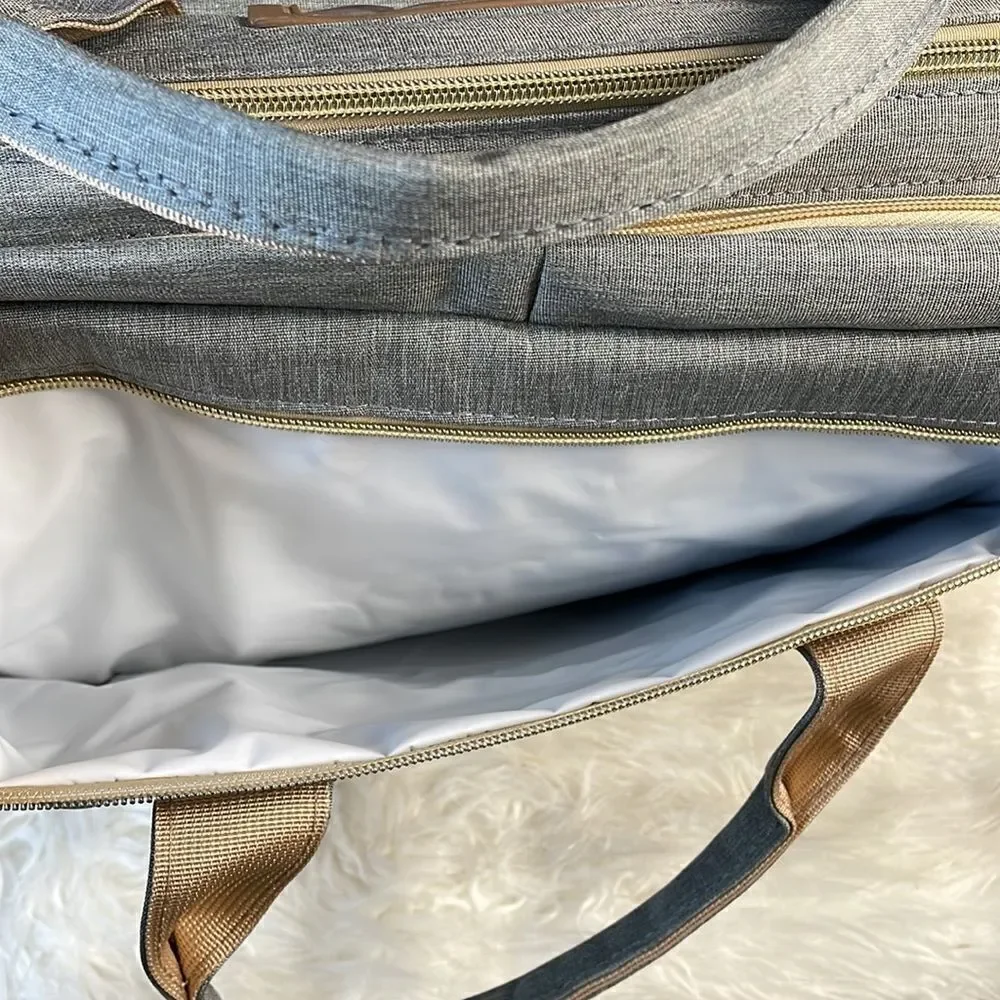 Diaper Bag with Built in Changing Station and USB Plug Brand New NWOT